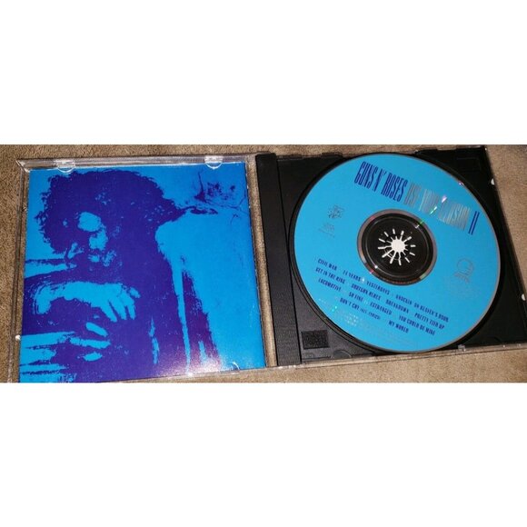 GUNS N ROSES cd USE YOUR ILLUSION II - Picture 3 of 5
